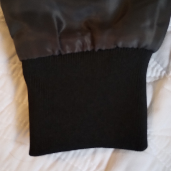 Overwatch League Black Jacket. Size Small. - Picture 6 of 6